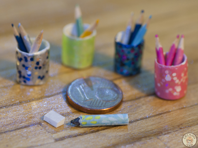 Miniatures : Office supplies - Pencils and pots